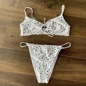 Floral White Simons Bikini Size D Cup